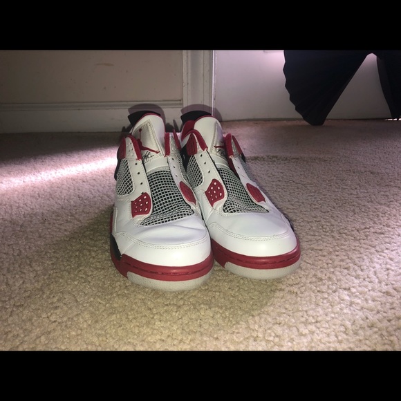 Jordan 4
